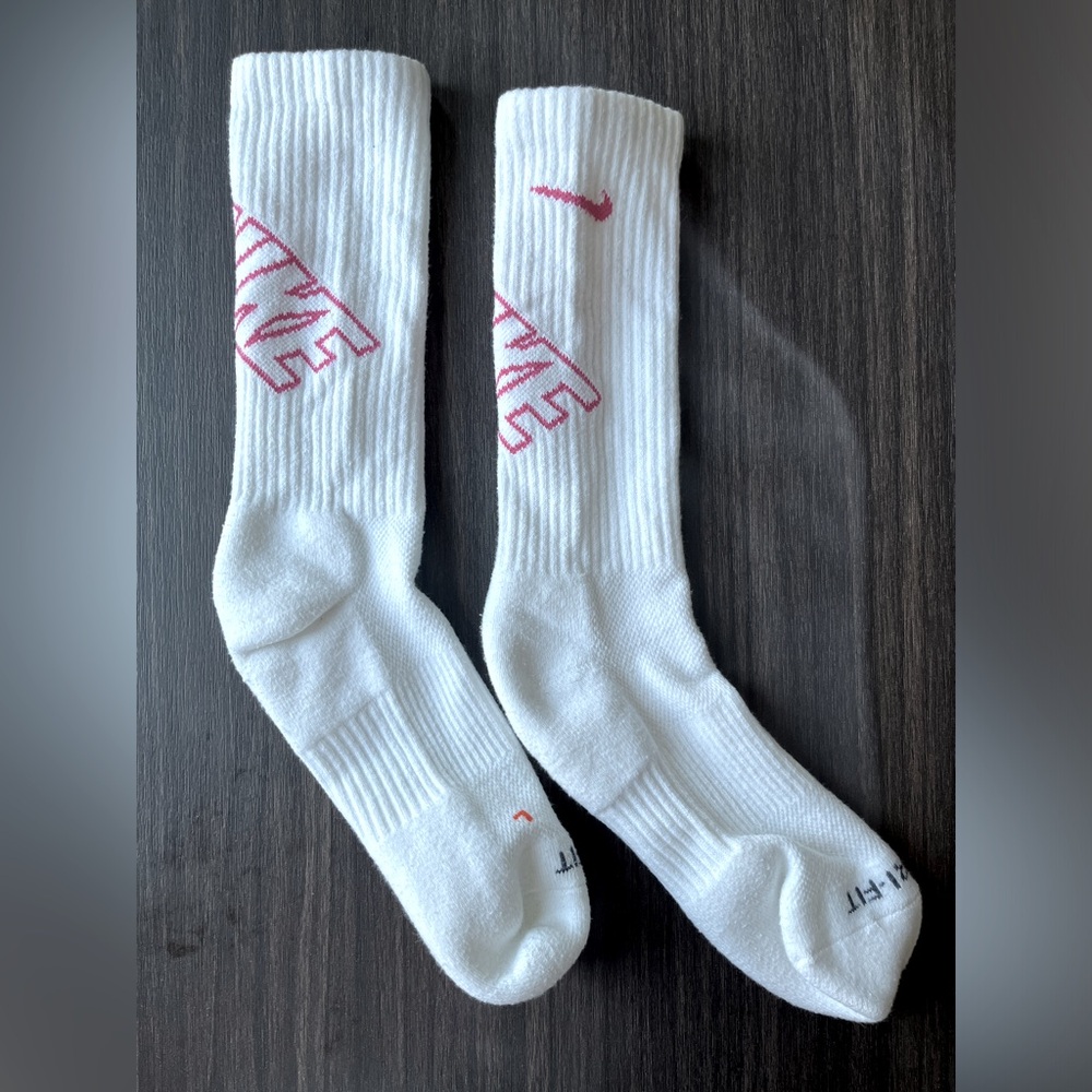 White & Pink Nike Dri-Fit Cotton Cushioned Crew Socks